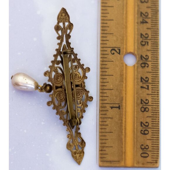 Vintage Intricate White Faux Pearls Abstract Avant Garde Brooch - J32 - Picture 2 of 2